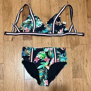 Swimsuits For All Tropical Floral Bikini - Black and Pink